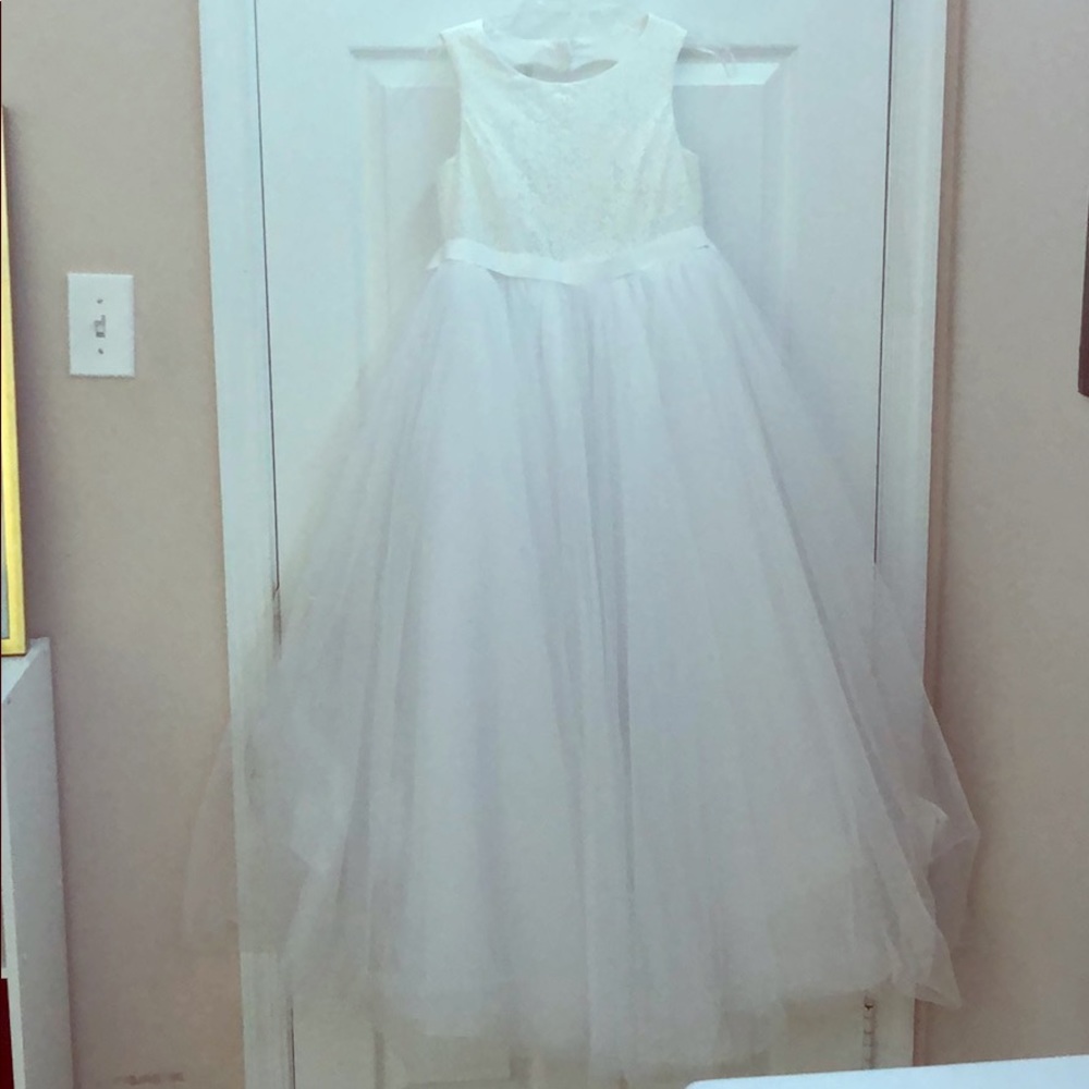 Worn once girls flower girl dress